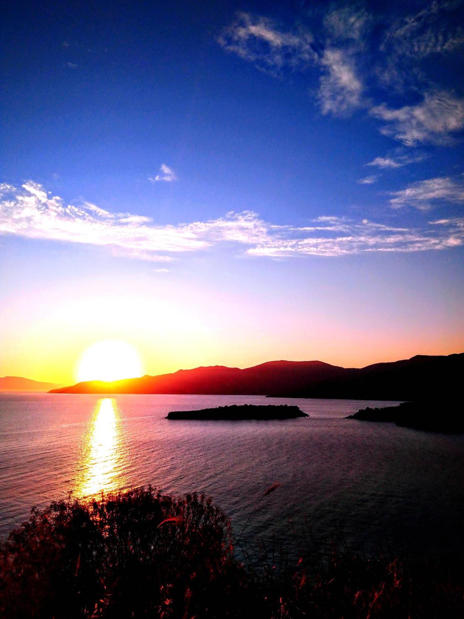 Sea And Sun Apartment *